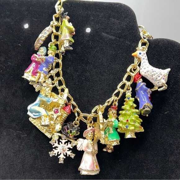 Kirks Folly A Christmas Carol Charm Bracelet Charles Dickens Classic - Picture 13 of 16